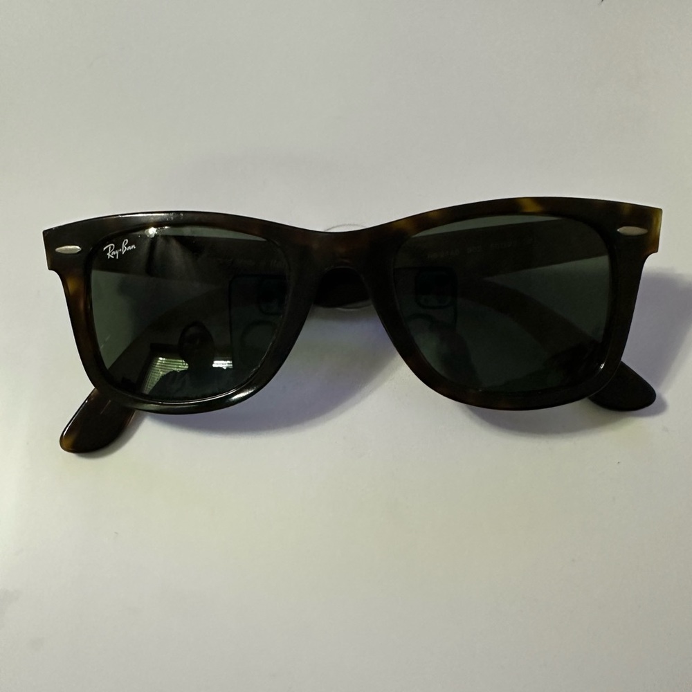 Ray-Ban Classic Brown Sunglasses